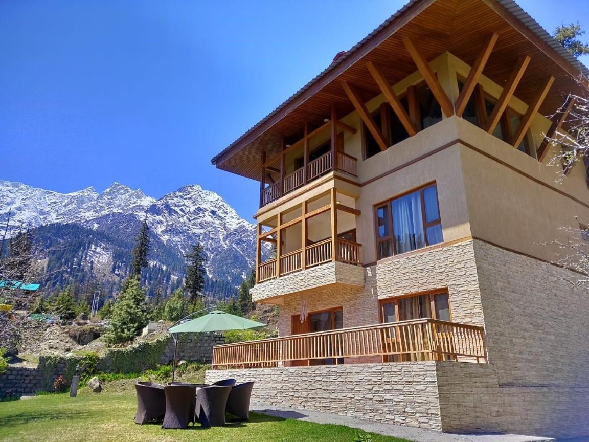 Solang Valley Resort Manāli Eksteriør billede