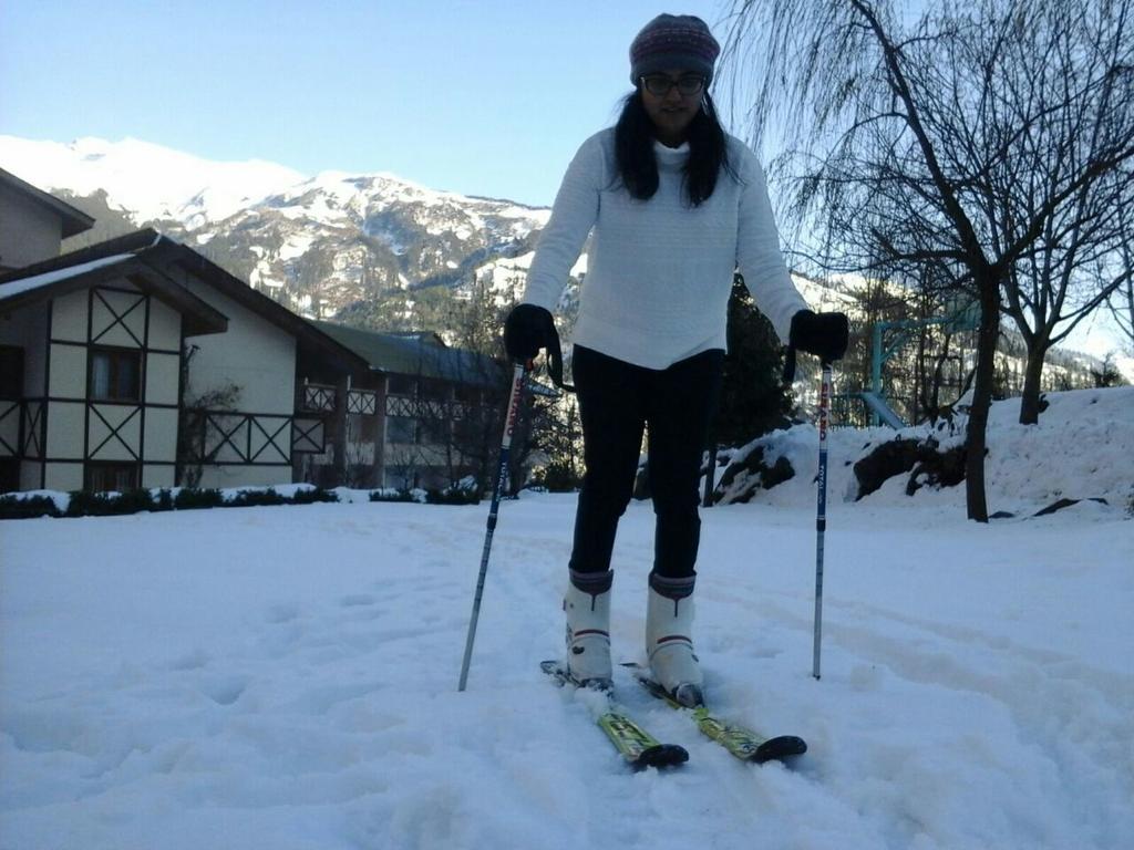 Solang Valley Resort Manāli Eksteriør billede